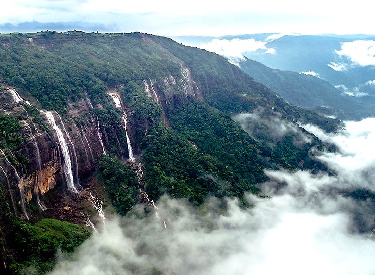 Seven Sisters Falls